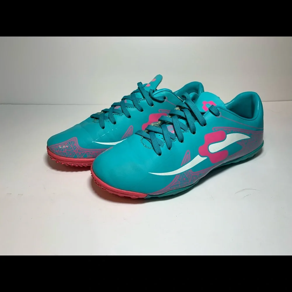 Charly Youth Turf‎ Soccer Shoe Size 6 Pink Teal